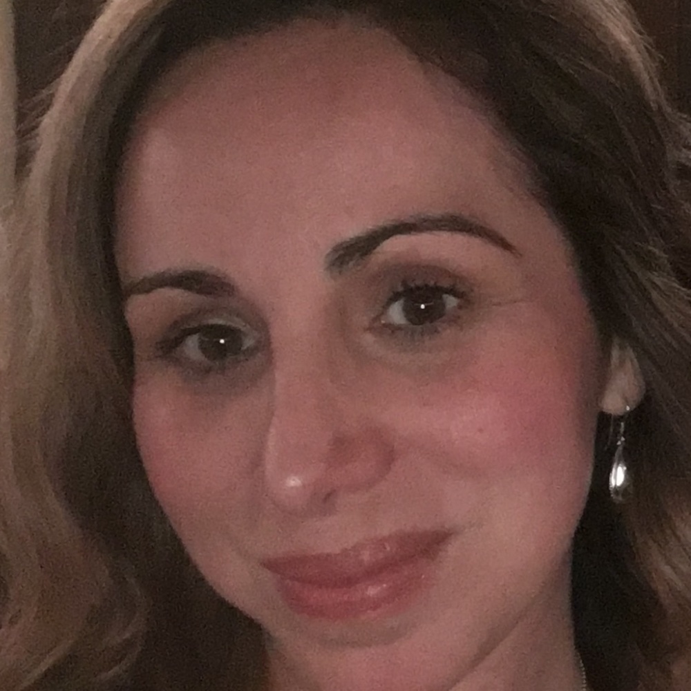 Meet your Posher, Nayeli